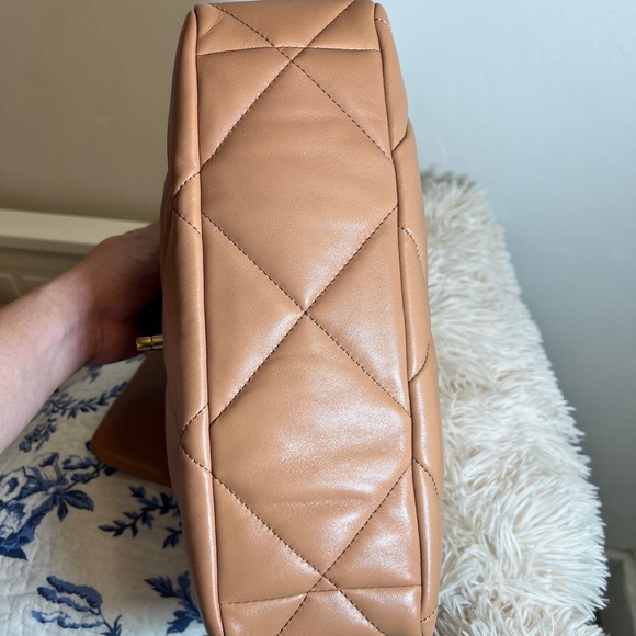 Chanel 19 Medium in Brown - Picture 8 of 14